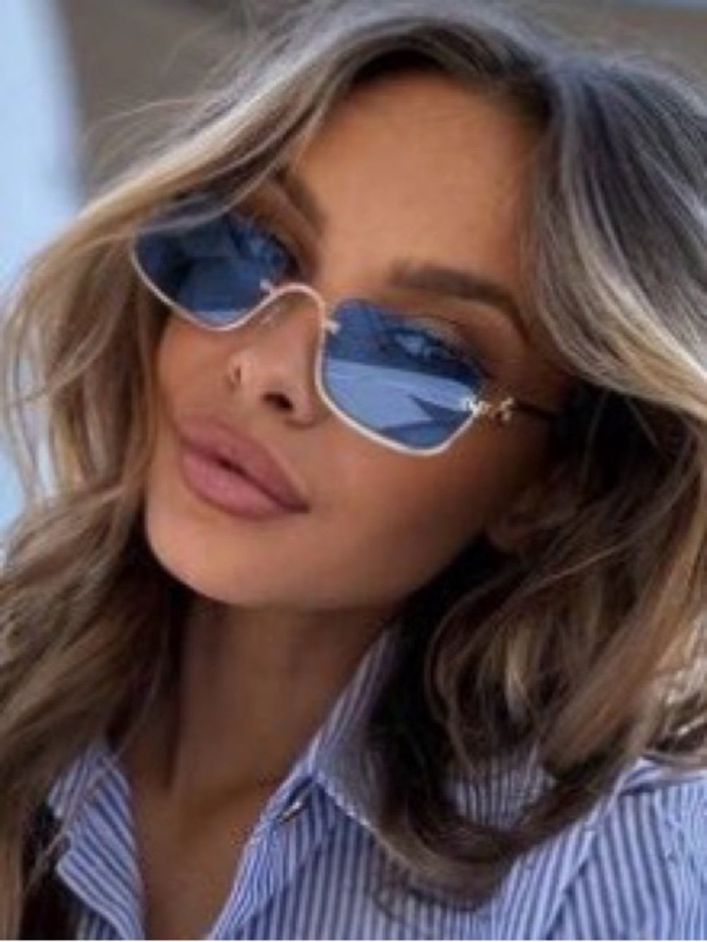 SHEIN Blue Lens Gold Rim Women's Sunglasses